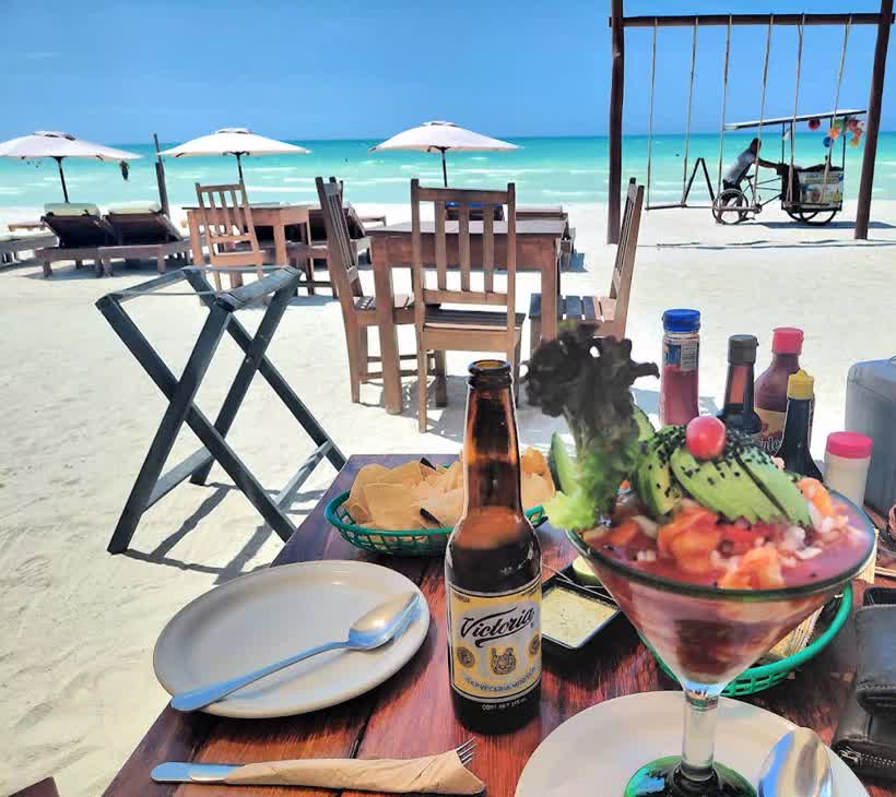 Restaurante Cariocas Beach Club Holbox en Holbox, foto 3